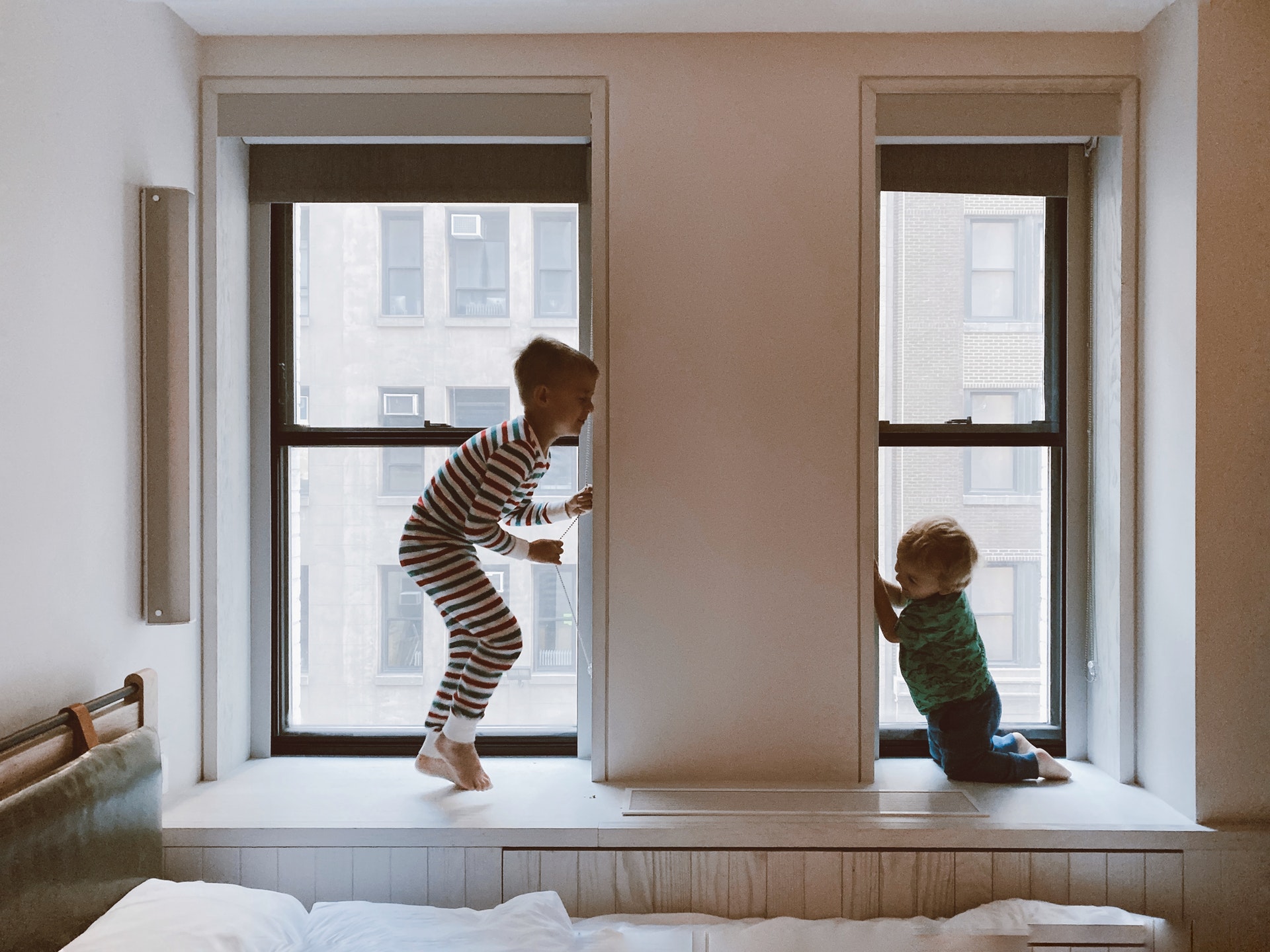 ¿Cómo sobrellevar el aislamiento en casa con nuestros hijos?